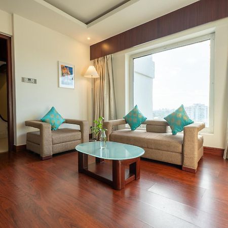 Olive Downtown Hotell Kochi Exteriör bild