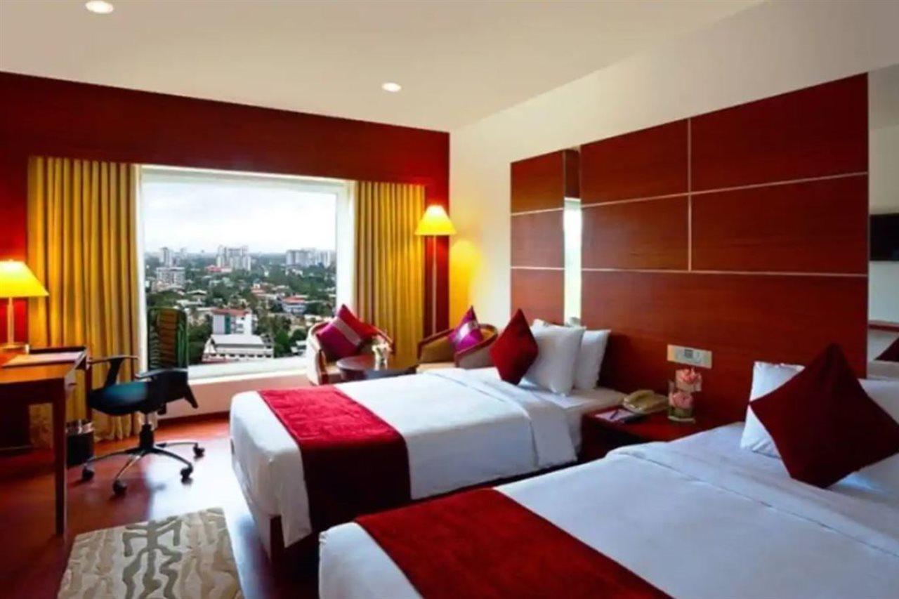 Olive Downtown Hotell Kochi Exteriör bild