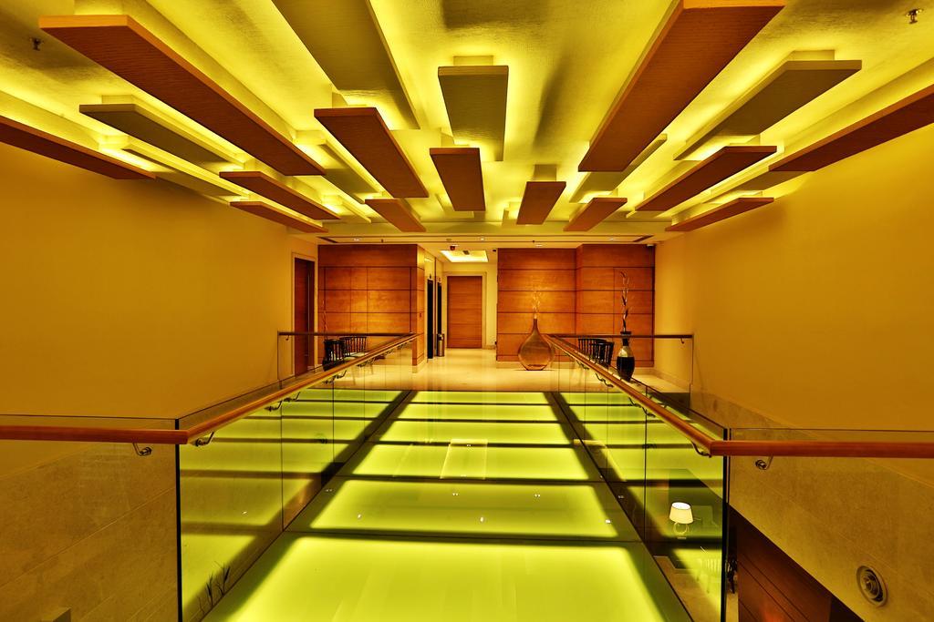 Olive Downtown Hotell Kochi Exteriör bild